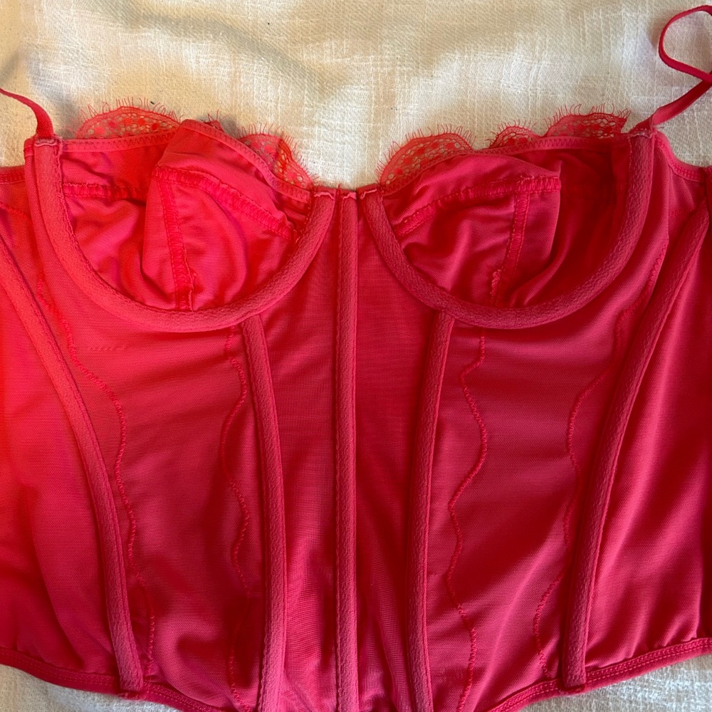 UO coral corset - Picture 4 of 4